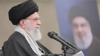 خامئني يلقي خطابا أمام أنصاره
