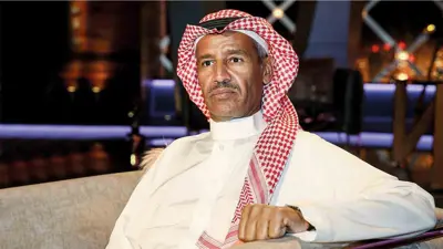 خالد عبدالرحمن يعلن إيقاف تطبيق الأغاني الخاص به