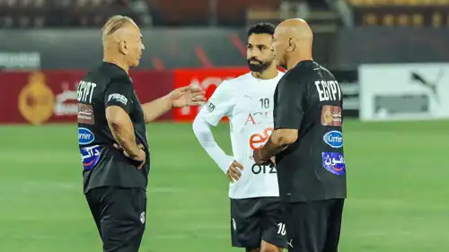 محمد صلاح في تدريبات منتخب مصر