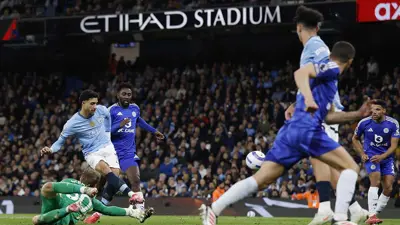دف عمر مرموش في مباراة مانشستر سيتي وليستر
