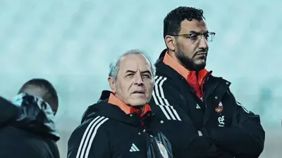 مارسيل كولر يتابع تدريبات الأهلي المصري
