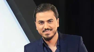 بعد محمد رمضان.. نزار الفارس يدخن "الشيشة" في برنامج تلفزيوني