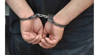 القبض على أحد المتهمين