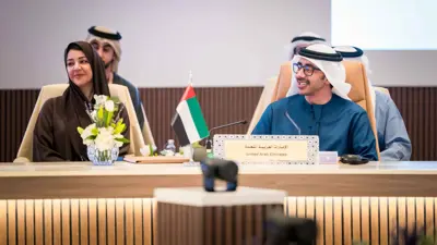 الشيخ عبدالله بن زايد خلال حضوره اجتماعات الرياض