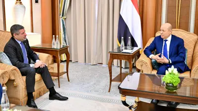 رشاد العليمي والسفير الأمريكي