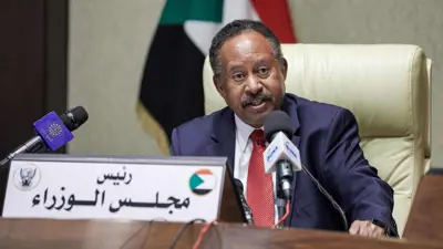 بينهم السيسي وحمدوك.. 5 شخصيات مرشحة لشغل منصب رئيس الوزراء بالسودان
