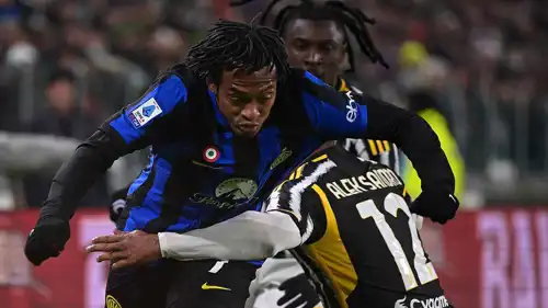 مواجهة سابقة بين يوفنتوس وإنتر ميلان