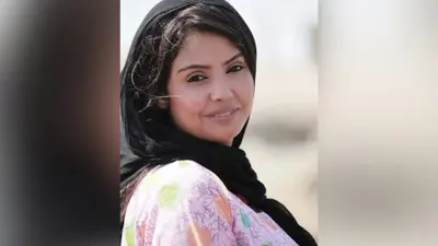 بعد إيقاف العلاج.. الفنانة جواهر تعود للكويت وعائلتها تناشد "الدعاء"