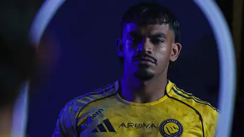 سعد الناصر بقميص النصر السعودي