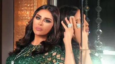 الفنانة أحلام