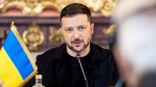  الرئيس الأوكراني فولوديمير زيلينسكي