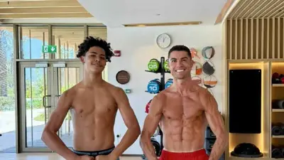 كريستيانو رونالدو ونجله