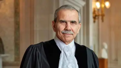 نواف سلام
