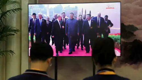 زعماء دول خلال العرض العسكري الصيني