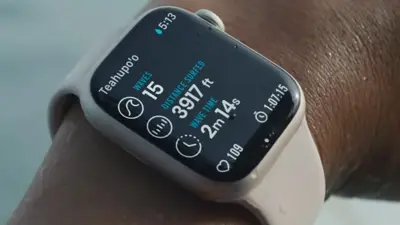 ميزة التشغيل التلقائي في Apple Watch 7  متاحة لنوعين من ساعات "أبل" القديمة