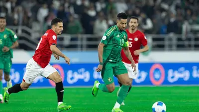 سالم الدوسري في مباراة السعودية واليمن