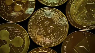 شعار عملة بيتكوين