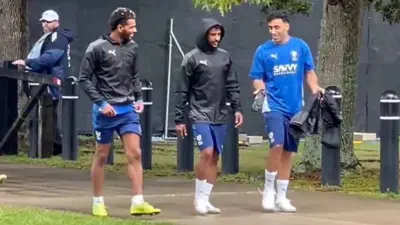 علي البليهي مع عبدالرزاق حمدالله