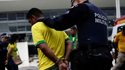 ترحيل برازيليين