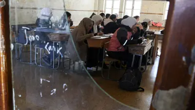 طالبات في مدرسة سورية