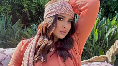 ياسمين عبدالعزيز 