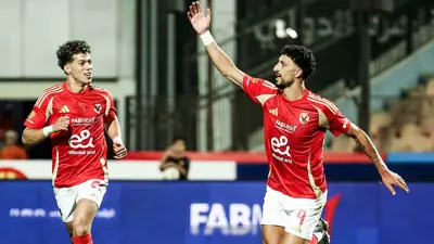 وسام أبو علي يحتفل بهدفه في فاركو