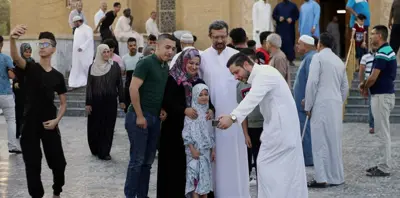 في الموصل.. الفرح بالعيد يهزم "كابوس داعش" وينسي العراقيين أحزان الماضي