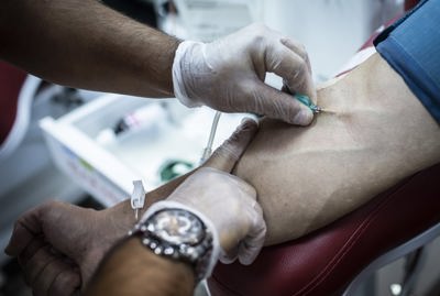 بقطرة دم واحدة.. أداة اختبار تكشف السرطان في دقائق 
