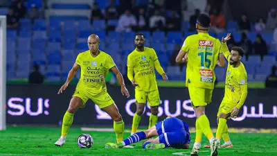 من مباراة الهلال والخليج بدوري روشن