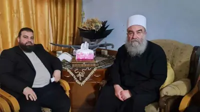 لقاء سابق بين بكور والهجري