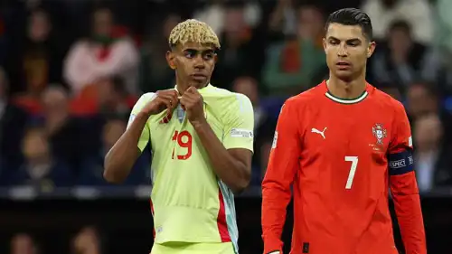 لامين يامال وكريستيانو رونالدو