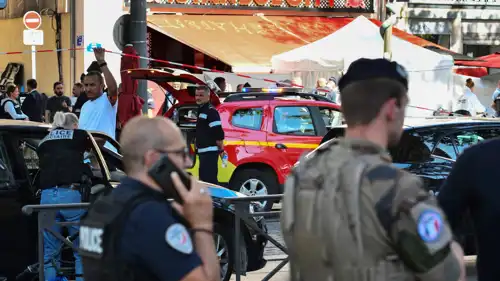 الشرطة الفرنسية في موقع الحادثة