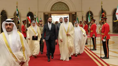 وزير خارجية الكويت يستقبل الشرع