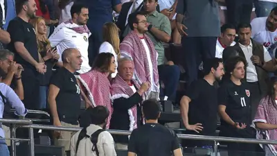 العاهل الأردني الملك عبدالله الثاني يساند "النشامى"