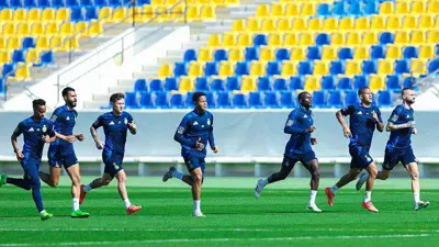 ساديو ماني في تدريبات النصر السعودي