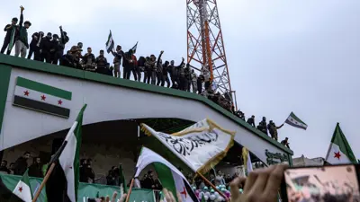 احتفالات بسقوط النظام في دمشق