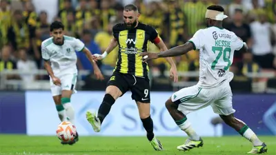 مواجهة سابقة بين الأهلي والاتحاد في دوري روشن