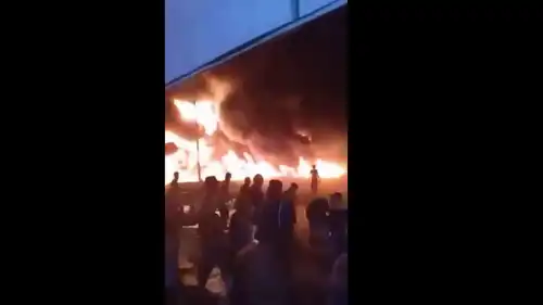خلال اندلاع الحريق