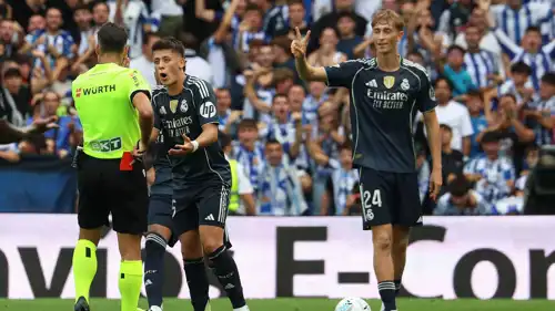 لاعبو ريال مدريد احتجوا على الطرد