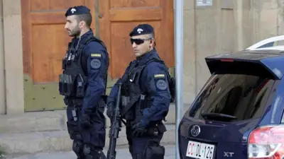 دورية شرطة إيطالية