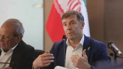 سفير بريطانيا لدى طهران سايمون شيركليف