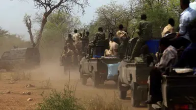 جنود سودانيون في منطقة دالداكو، على بعد نحو 20 كيلومترا شمال شرقي كادقلي عاصمة ولاية جنوب كردفان