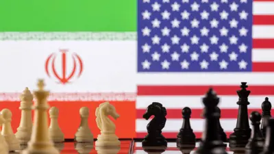 العلمان الإيراني والأمريكي