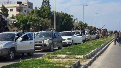 القوات السورية لحظة دخولها إلى طرطوس