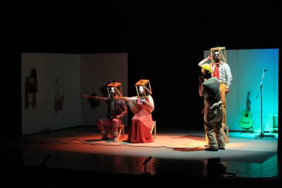 المسرح المغربي يتراجع بشكل ملحوظ على التلفزيون الرسمي 