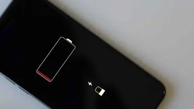 بطارية الآيفون