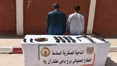 الجيش الجزائري يعلن استسلام 3 "إرهابيين" جنوب البلاد