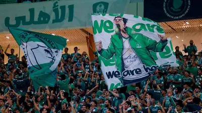 جماهير الأهلي السعودي تضغط لدعم الفريق
