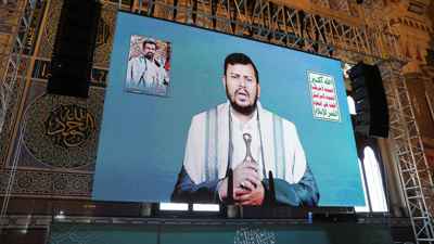 خبراء: الحوثي سيصبح "القائد الروحي" لطهران بعد "سقوط حزب الله"