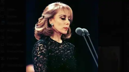 فيروز